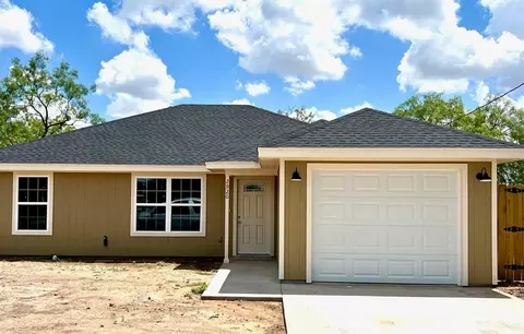 2920 Bowie St, San Angelo, TX 76903