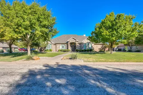 6018 Kingsbridge Dr, San Angelo, TX 76901