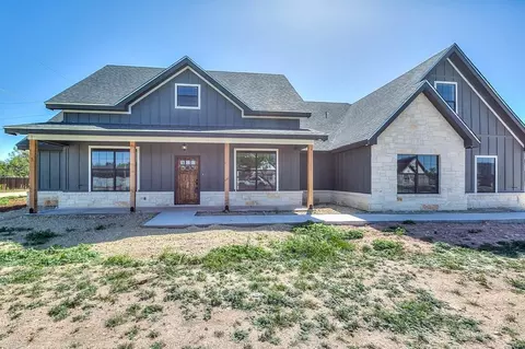 202 Calypso Ln, San Angelo, TX 76905
