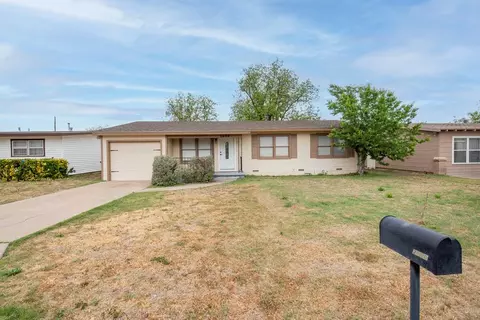 2640 Jomar St, San Angelo, TX 76901