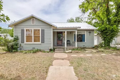 2927 Barton St, San Angelo, TX 76903