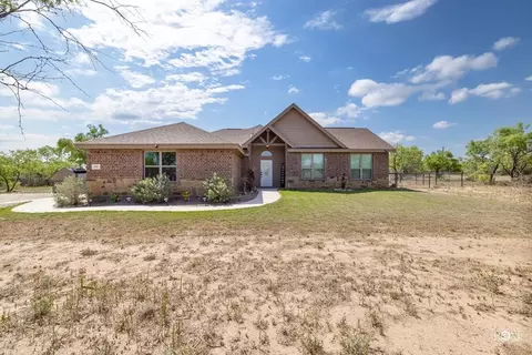 4551 Grey Wolf Ln, San Angelo, TX 76901