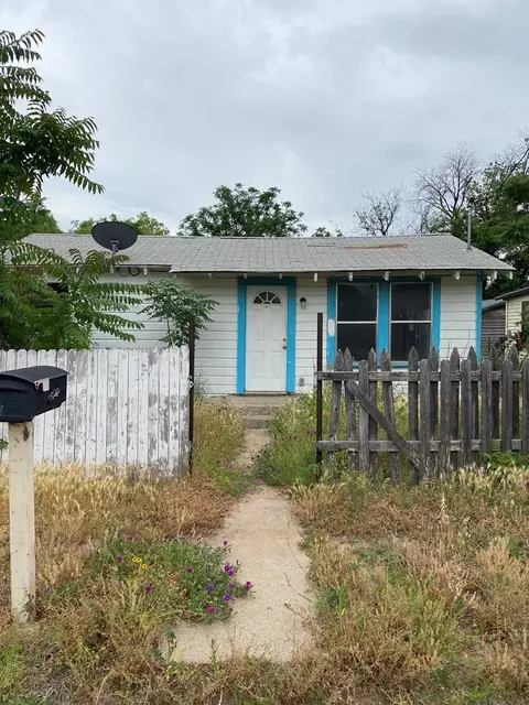 119 W Ave P, San Angelo, TX 76903