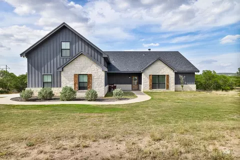 3946 Caden Ln, Christoval, TX 76935