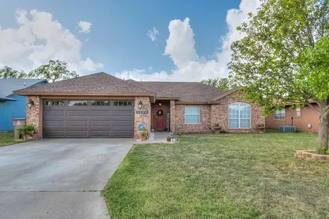 1029 E 44th St, San Angelo, TX 76903