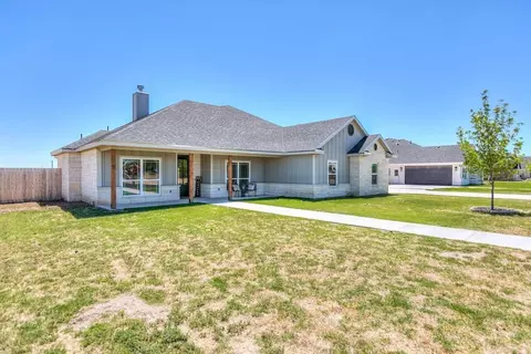 4522 Old Stone Dr, San Angelo, TX 76904