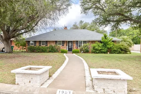 1903 Rebecca Dr, San Angelo, TX 76904