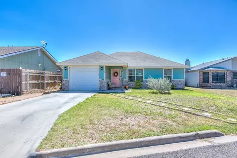 3309 Ridgemar Dr, San Angelo, TX 76903