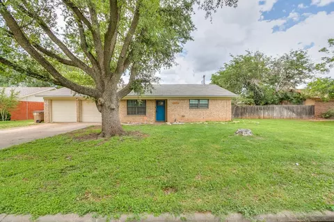 3118 Bluebonnet Ln, San Angelo, TX 76904