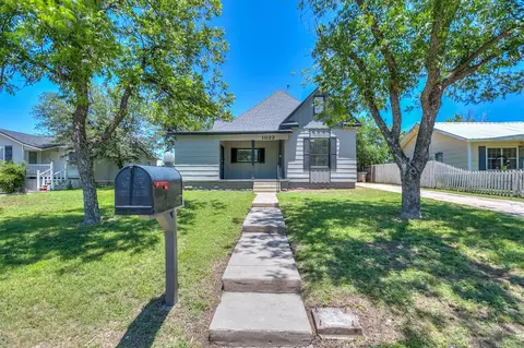 1022 N Jefferson St, San Angelo, TX 76901