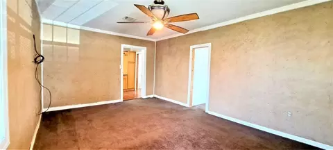 401 W Fields Ave, Eldorado, TX 76936 photo 7