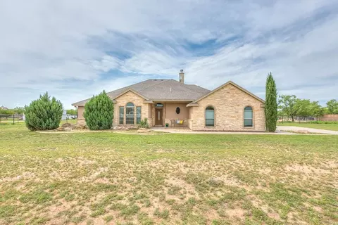 7737 Bison Trl, San Angelo, TX 76901