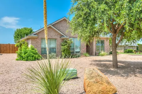 322 Drexel Dr, San Angelo, TX 76901