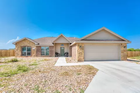 8322 Lynx Ln, San Angelo, TX 76901