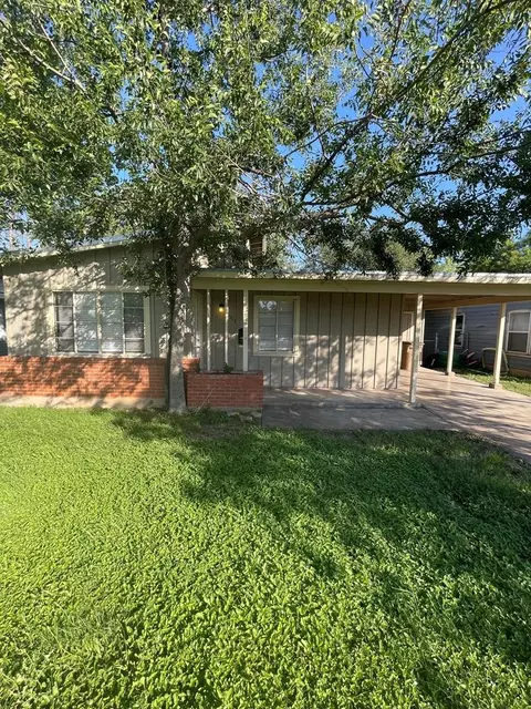 2315 W Harris Ave, San Angelo, TX 76901