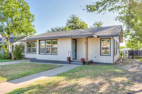 306 N Adams Ave, San Angelo, TX 76901