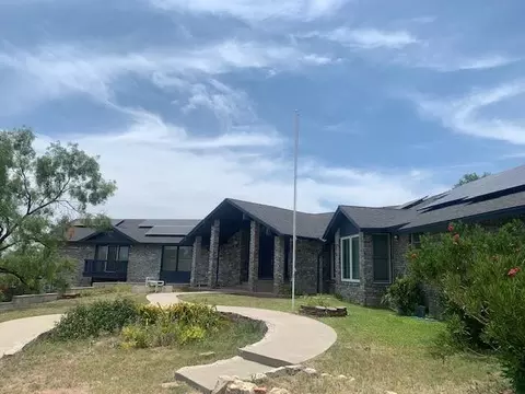 909 Blackwood Rd, San Angelo, TX 76905