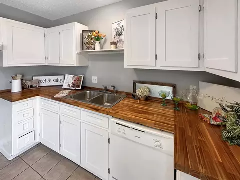 1038 Todd Ln, San Angelo, TX 76905