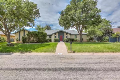 3621 Willowbrook Dr, San Angelo, TX 76904