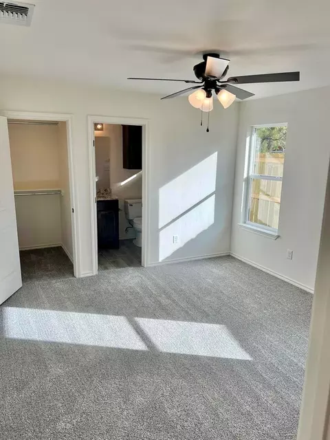302 E 12th St, San Angelo, TX 76903 photo 11