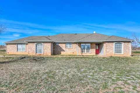 808 W Fm 2105, San Angelo, TX 76901