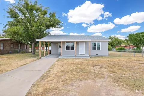 226 W 37th St, San Angelo, TX 76903