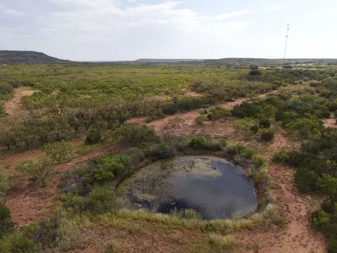 15655 N Hwy 277n, Orient, TX 76905