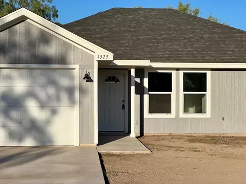 1325 Fulton St, San Angelo, TX 76905