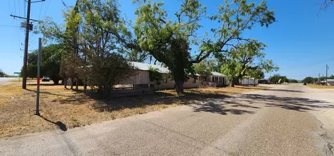 201 E 205 E 7th St, Robert Lee, TX 76945 photo 2