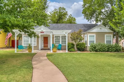 2100 Ave J, San Angelo, TX 76901