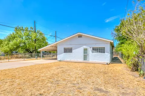 15 S Archer St, San Angelo, TX 76903