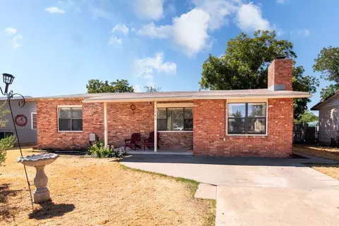 1245 E 21st St, San Angelo, TX 76903