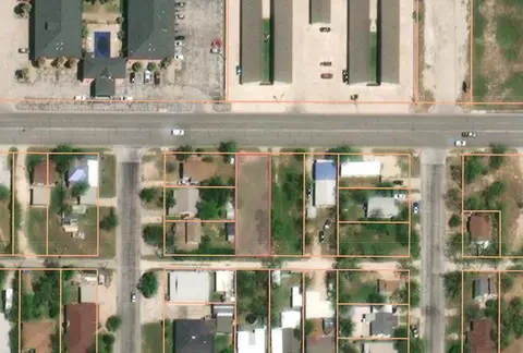 315 W Ave L, San Angelo, TX 76903