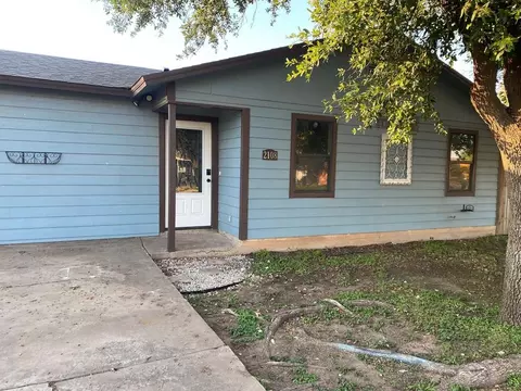 2108 Stanton St, San Angelo, TX 76901