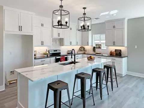 211 S Buchanan St, San Angelo, TX 76903