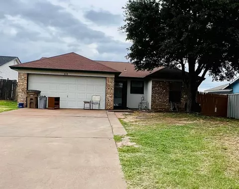 809 33rd St, San Angelo, TX 76903