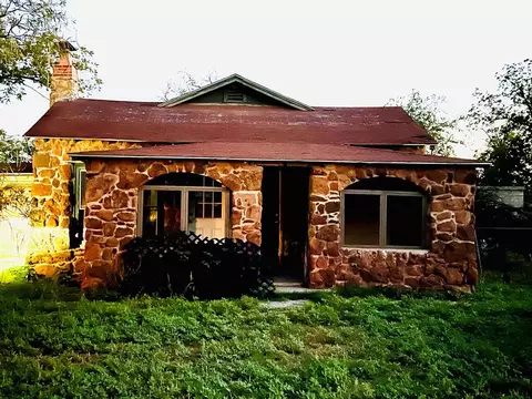 410 E 40th St, San Angelo, TX 76901