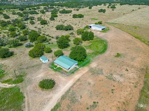 1044 Jacoby Ln, Hext, TX 76848 photo 53