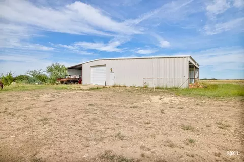 1044 Jacoby Ln, Hext, TX 76848 photo 24