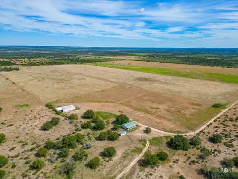1044 Jacoby Ln, Hext, TX 76848 photo 50