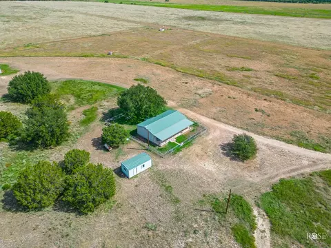 1044 Jacoby Ln, Hext, TX 76848 photo 47