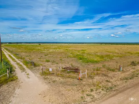 1044 Jacoby Ln, Hext, TX 76848 photo 30