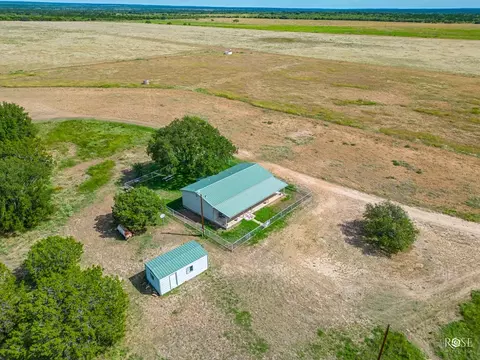 1044 Jacoby Ln, Hext, TX 76848 photo 48