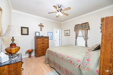 1044 Jacoby Ln, Hext, TX 76848 photo 13