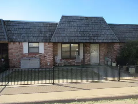 2617 Palo Duro Dr, San Angelo, TX 76904