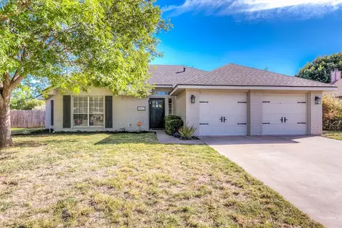 5821 White Castle Ln, San Angelo, TX 76901