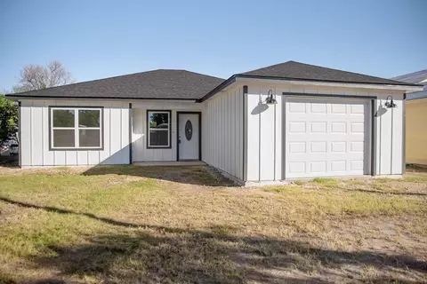 810 Antonio St, San Angelo, TX 76903