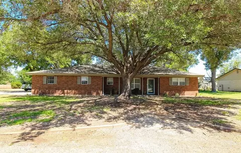 1502 Baker Dr, San Angelo, TX 76905