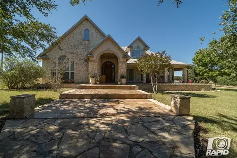 6237 Green Oaks Dr, Christoval, TX 76935