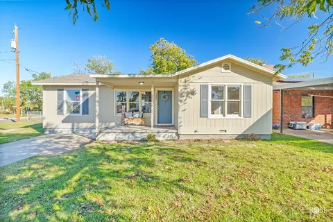 1302 Cleo St, San Angelo, TX 76903